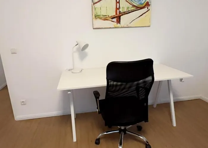 Modernes Ferienapartment In Berlin-neukoelln * Berlim