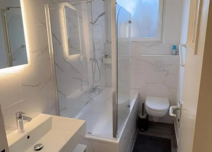 Modernes Ferienapartment In Berlin-neukoelln Apartamento