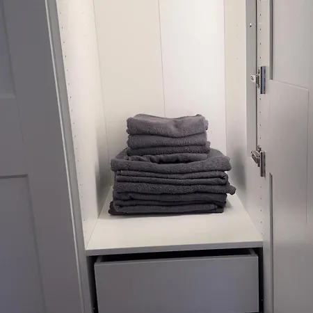 Modernes Ferienapartment In Berlin-neukoelln Lägenhet *