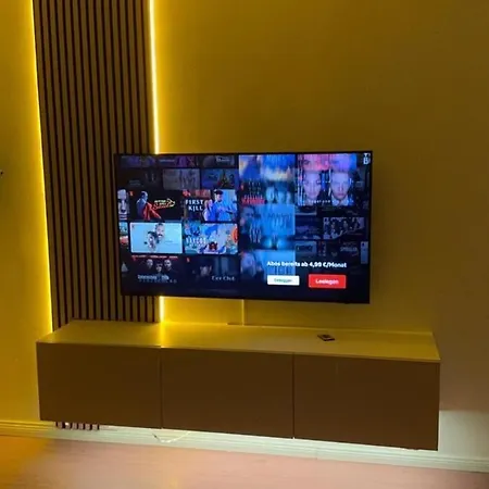 Апартаменты Modernes Ferienapartment In Berlin-neukoelln Берлин