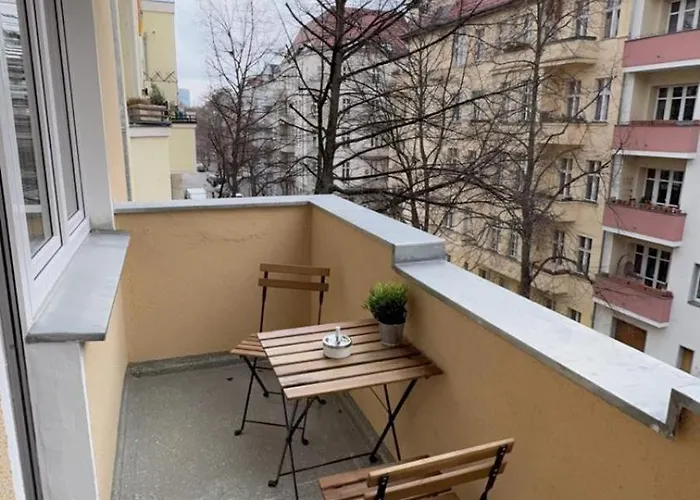 Modernes Ferienapartment In Berlin-neukoelln 柏林